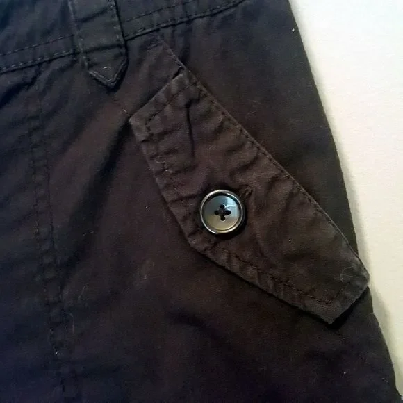 H&M Cuffed Black Shorts with Pockets sz 10 - Picture 2 of 8